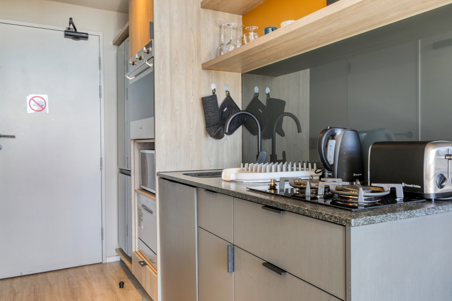 To Let 1 Bedroom Property for Rent in Cape Town City Centre Western Cape